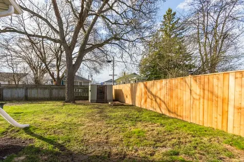 53 Montgomery Boulevard Belleville ON K8N 1J2