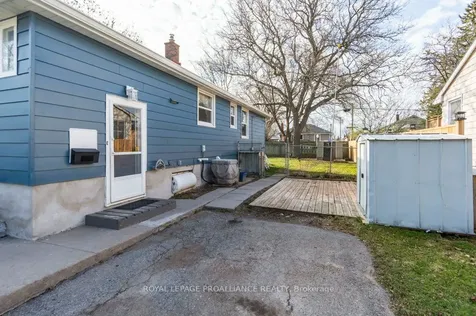 53 Montgomery Boulevard Belleville ON K8N 1J2