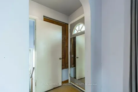 53 Montgomery Boulevard Belleville ON K8N 1J2