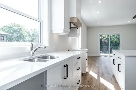 144 Hooper Street St. Marys ON N4X 0C1