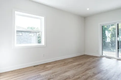 144 Hooper Street St. Marys ON N4X 0C1