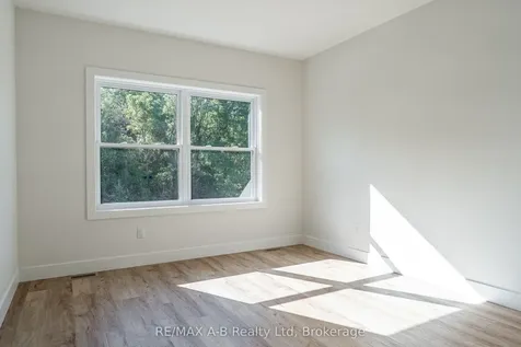 144 Hooper Street St. Marys ON N4X 0C1
