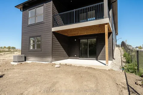 144 Hooper Street St. Marys ON N4X 0C1
