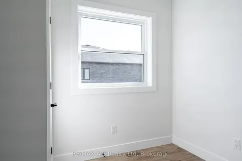 144 Hooper Street St. Marys ON N4X 0C1