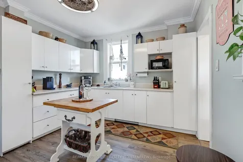 81 Tierney Street S Arnprior ON K7S 2S4