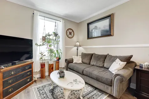 81 Tierney Street S Arnprior ON K7S 2S4