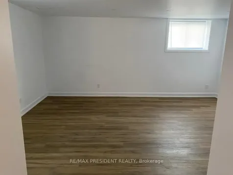 76 Cameron Crescent Cornwall ON K6K 0B7