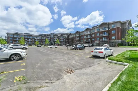 35 Kingsbury Square Guelph ON N1L 0J4