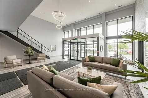 35 Kingsbury Square Guelph ON N1L 0J4