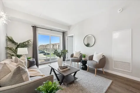 35 Kingsbury Square Guelph ON N1L 0J4