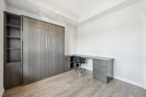 35 Kingsbury Square Guelph ON N1L 0J4