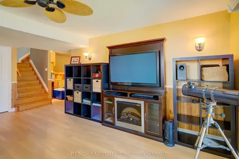 1395 Fifth Lake Road Central Frontenac ON K0H 2K0