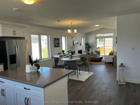 20 Bluffs View Boulevard Ashfield-colborne-wawanosh ON N7A 0C6