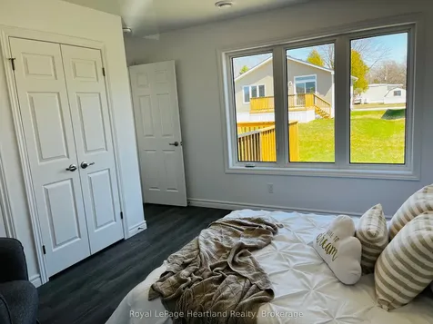 20 Bluffs View Boulevard Ashfield-colborne-wawanosh ON N7A 0C6