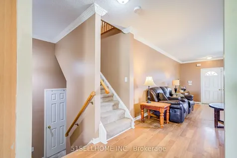 99 Flockhart Road Cambridge ON N1P 1G3