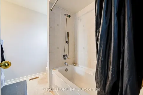 99 Flockhart Road Cambridge ON N1P 1G3