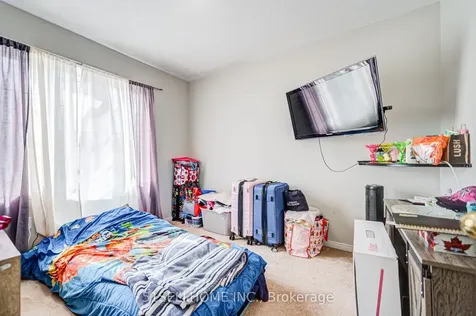 99 Flockhart Road Cambridge ON N1P 1G3