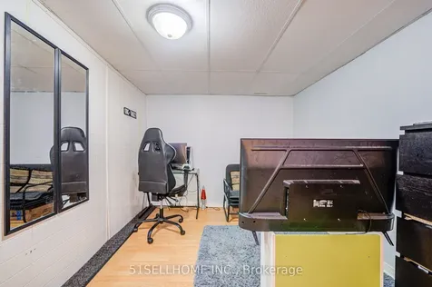 99 Flockhart Road Cambridge ON N1P 1G3