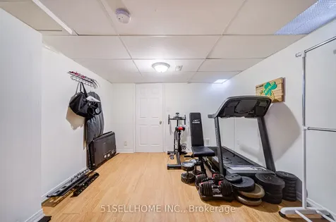 99 Flockhart Road Cambridge ON N1P 1G3