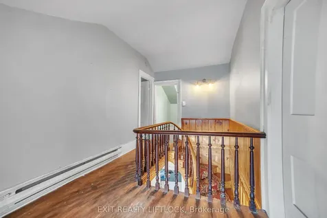 184 Street Lawrence Street E Centre Hastings ON K0K 2K0