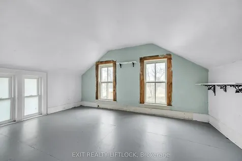 184 Street Lawrence Street E Centre Hastings ON K0K 2K0