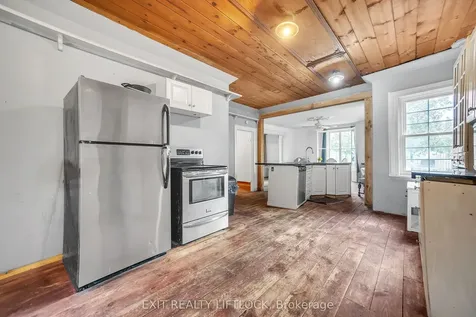 184 Street Lawrence Street E Centre Hastings ON K0K 2K0