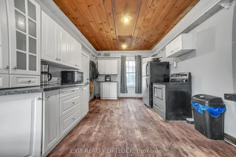 184 Street Lawrence Street E Centre Hastings ON K0K 2K0