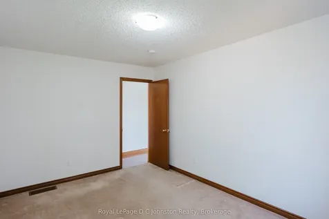 45 Victoria Street S Saugeen Shores ON N0H 2L0