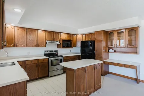 45 Victoria Street S Saugeen Shores ON N0H 2L0