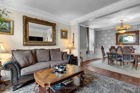 87 Mcmurray Street Bracebridge ON P1L 1R8