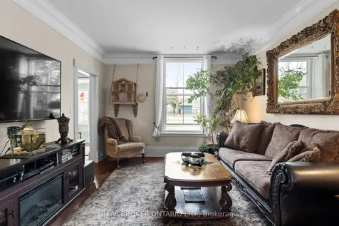 87 Mcmurray Street Bracebridge ON P1L 1R8