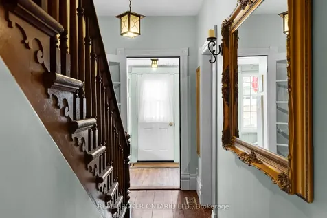 87 Mcmurray Street Bracebridge ON P1L 1R8