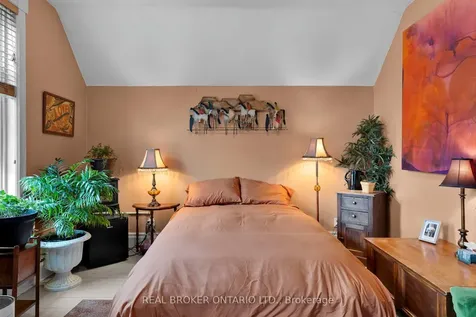 87 Mcmurray Street Bracebridge ON P1L 1R8