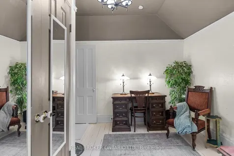 87 Mcmurray Street Bracebridge ON P1L 1R8