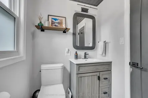 93 Young Street Brighton ON K0K 1H0