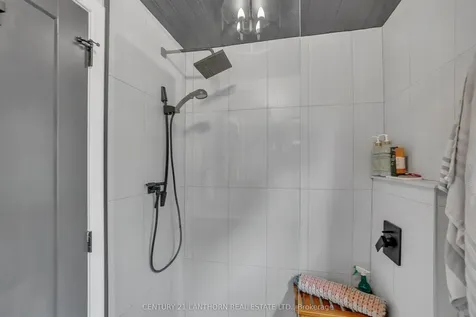 93 Young Street Brighton ON K0K 1H0