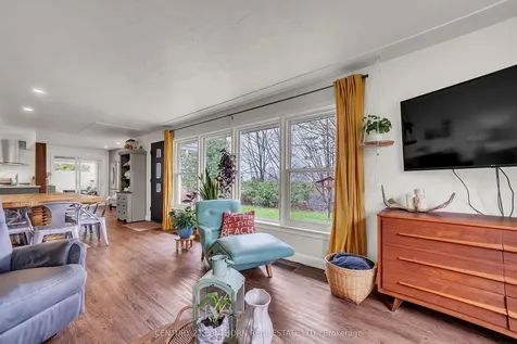 93 Young Street Brighton ON K0K 1H0