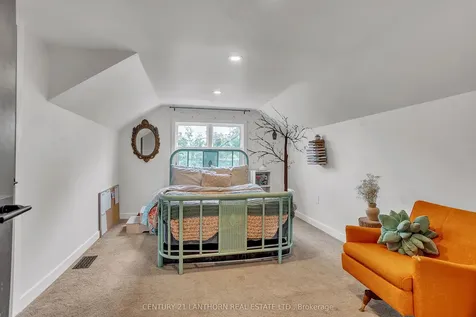 93 Young Street Brighton ON K0K 1H0