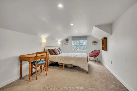 93 Young Street Brighton ON K0K 1H0