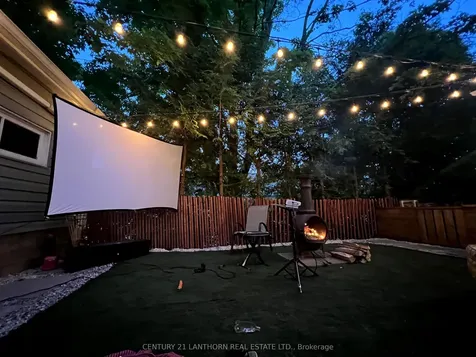 93 Young Street Brighton ON K0K 1H0