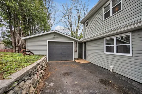 93 Young Street Brighton ON K0K 1H0