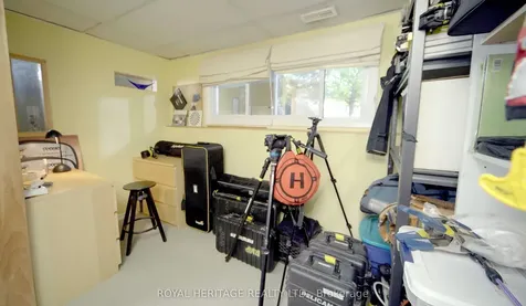 17 Briarwood Crescent Belleville ON K8N 5J6