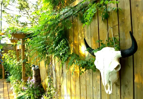 17 Briarwood Crescent Belleville ON K8N 5J6