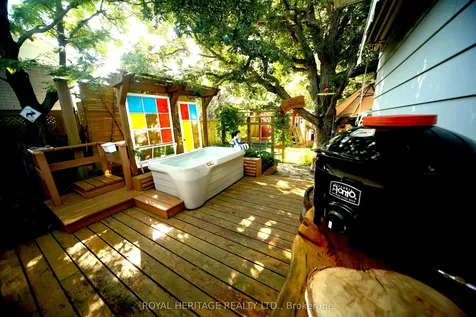 17 Briarwood Crescent Belleville ON K8N 5J6