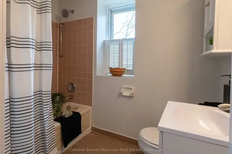 7735 Sixth Line Centre Wellington ON N0B 1S0