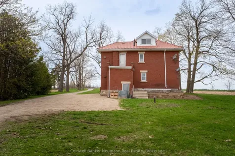 7735 Sixth Line Centre Wellington ON N0B 1S0