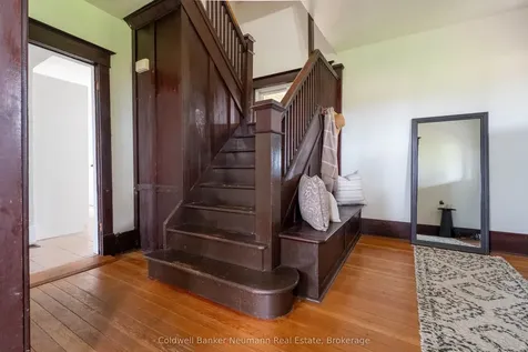 7735 Sixth Line Centre Wellington ON N0B 1S0