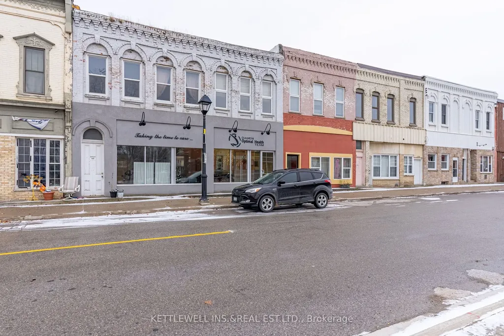 181 185 King Street North Middlesex ON N0M 2K0