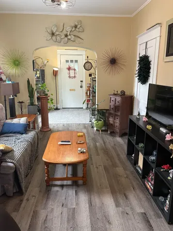 541 Adolphus Street Cornwall ON K6H 3T3