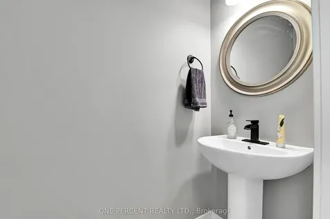 16 Fanning Street Carleton Place ON K7C 0J2